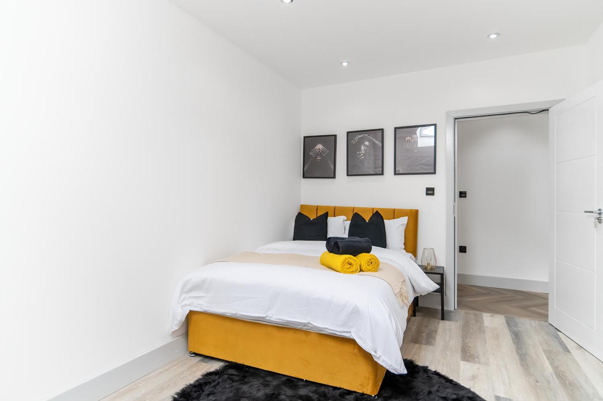 Апартаменты London Road Romford Block Экстерьер фото